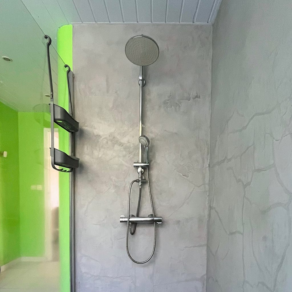 Salle de bain du Gîte Caracoli à Trinité