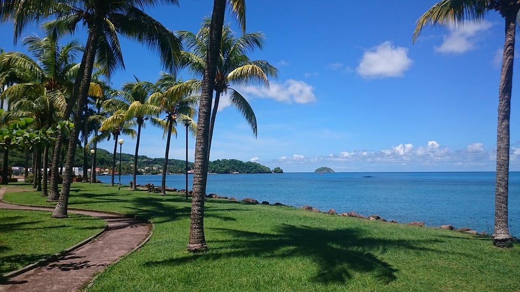 Bord de mer de Trinité en Martinique - Gîte Caracoli